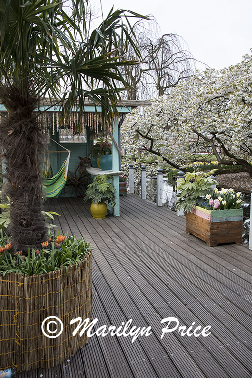 Display area including a hammock and other tropical decor, Keukenhof Gardens, Netherlands